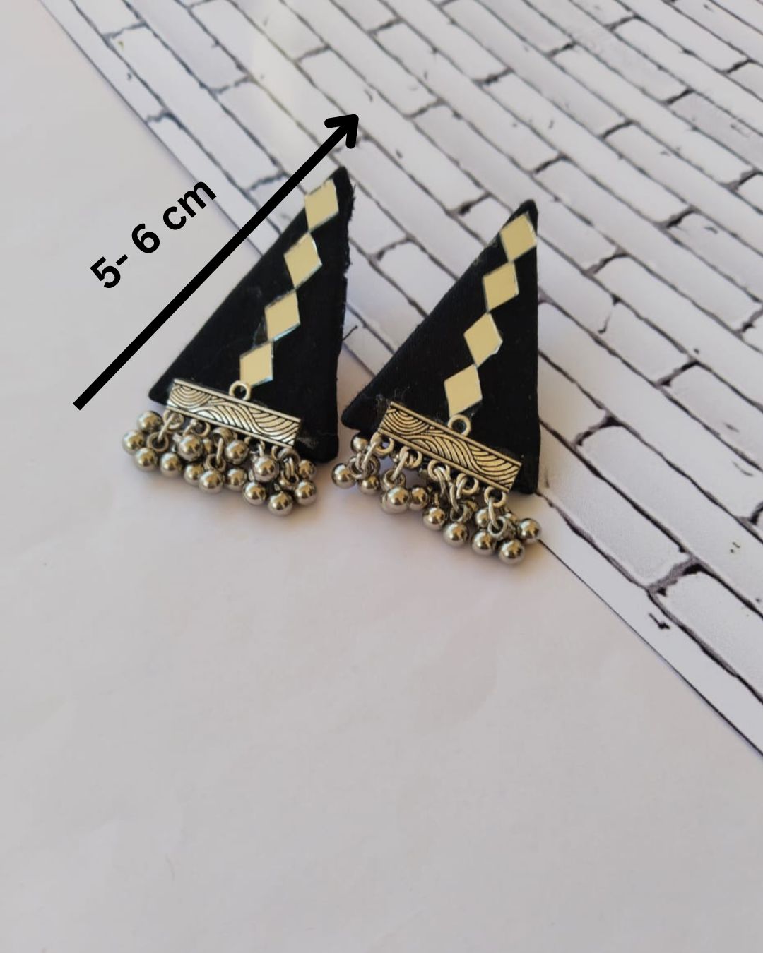 Black Mirror Triangular Studs Earrings thumbnail 3