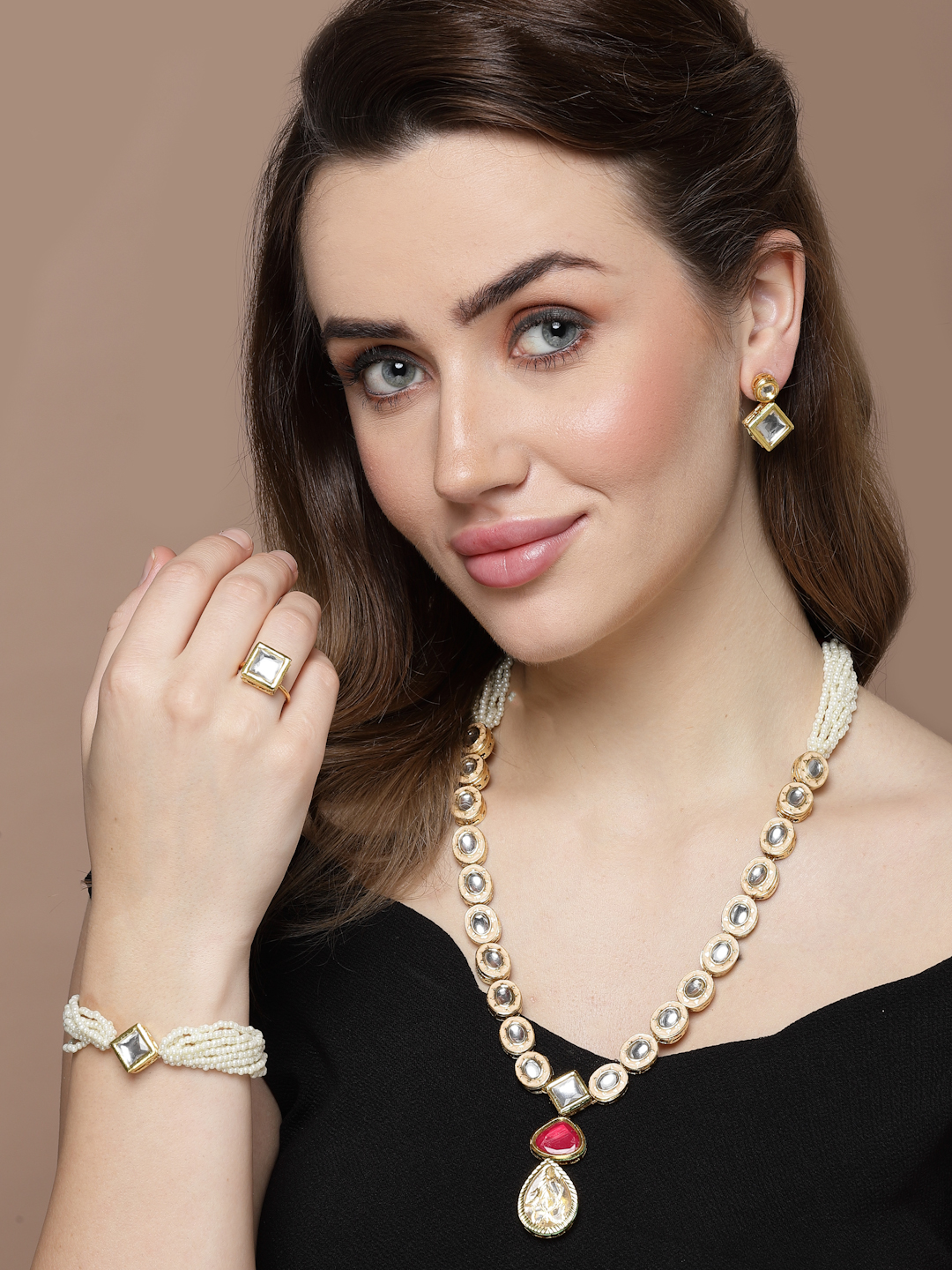 Sonay Ki Khushboo Bracelet | Kundan, Pearls, Natural Stones - alternate view