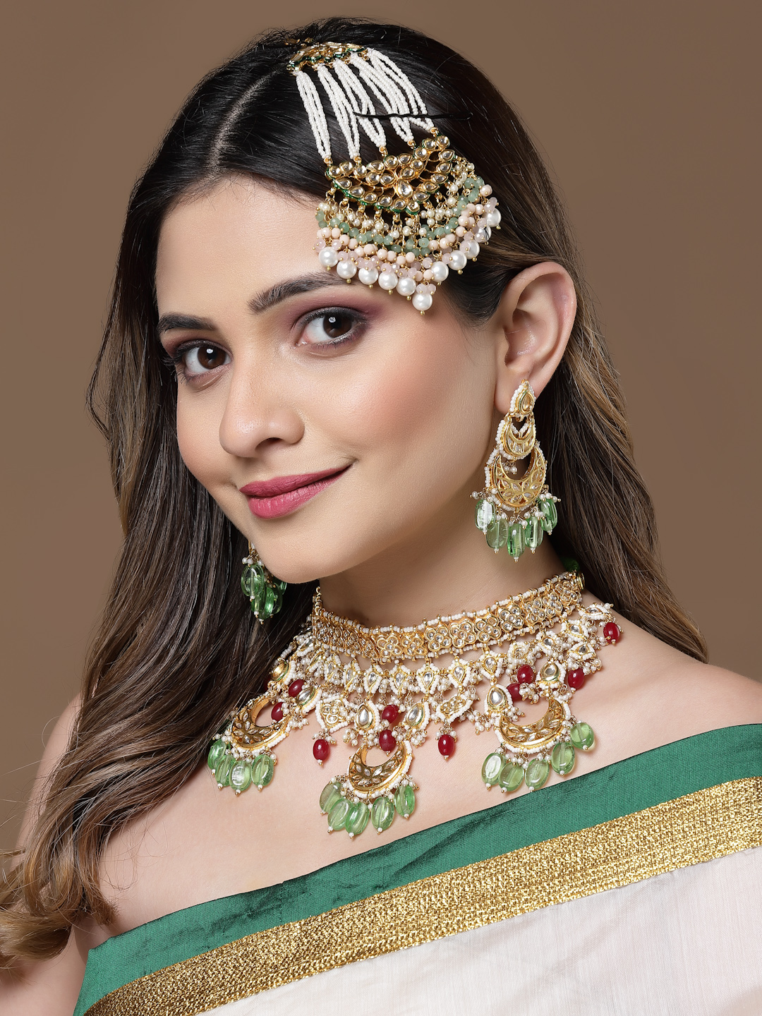 Zucchini Necklace with Earrings Jewellery Set | Kundan, Pearls, Natural Stones thumbnail 6