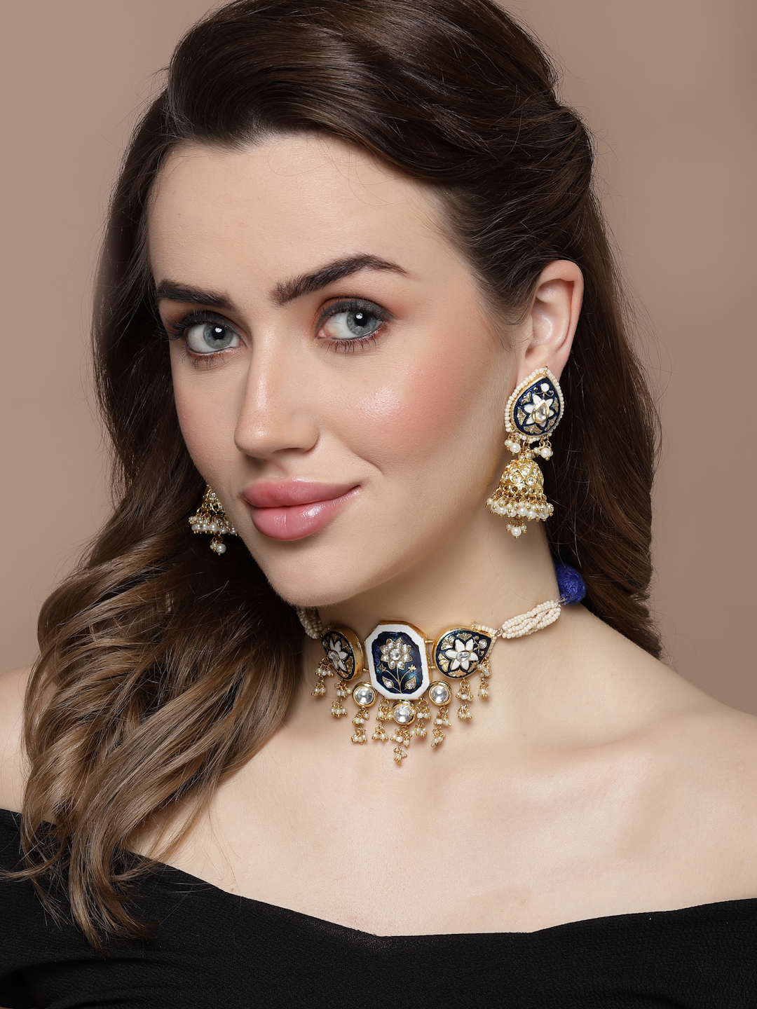 Neela Aabshaar Necklace with Earrings Jewellery Set | Kundan, Pearls, Natural Stones - alternate view