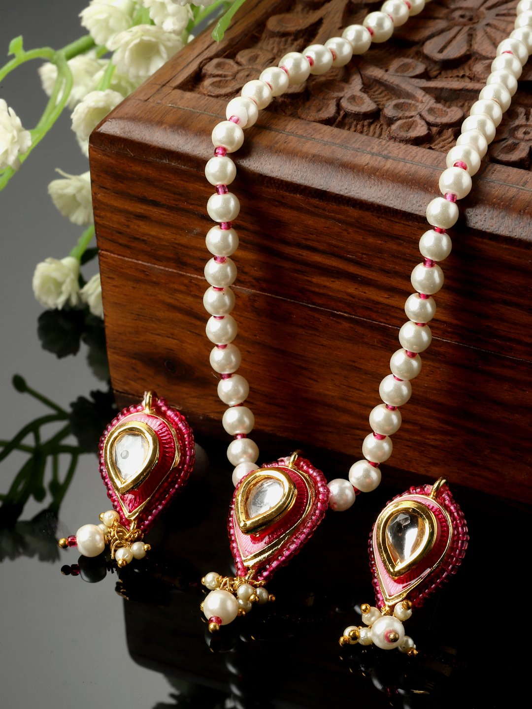 Dahlia Necklace with Earring Jewellery Set | Kundan, Pearls, Natural Stones