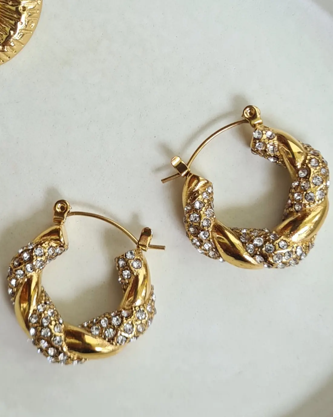 Bellisima Twisted Hoop Earrings | Anti Tarnish