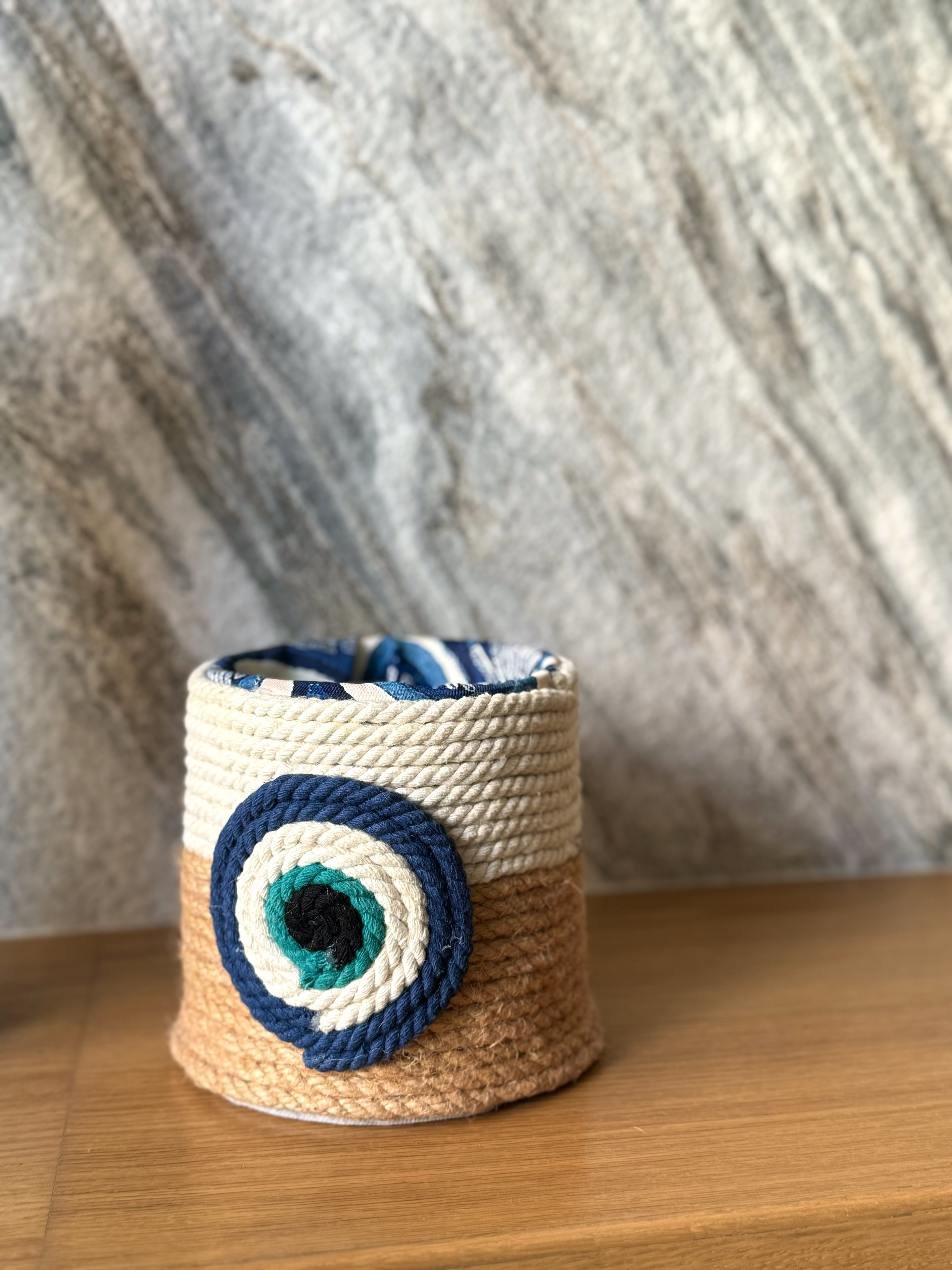 Round Evil Eye Jute Organiser thumbnail 2