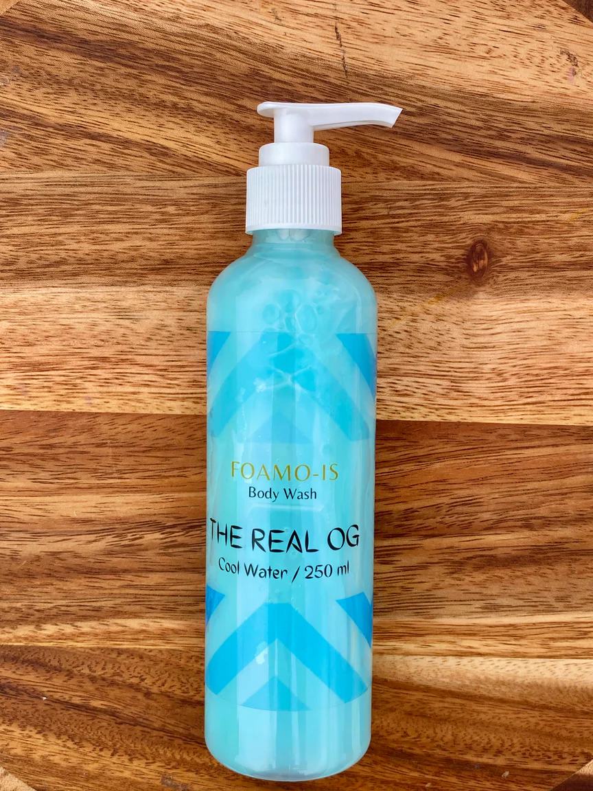 Pearly Cool Water Body Wash (250 ml)