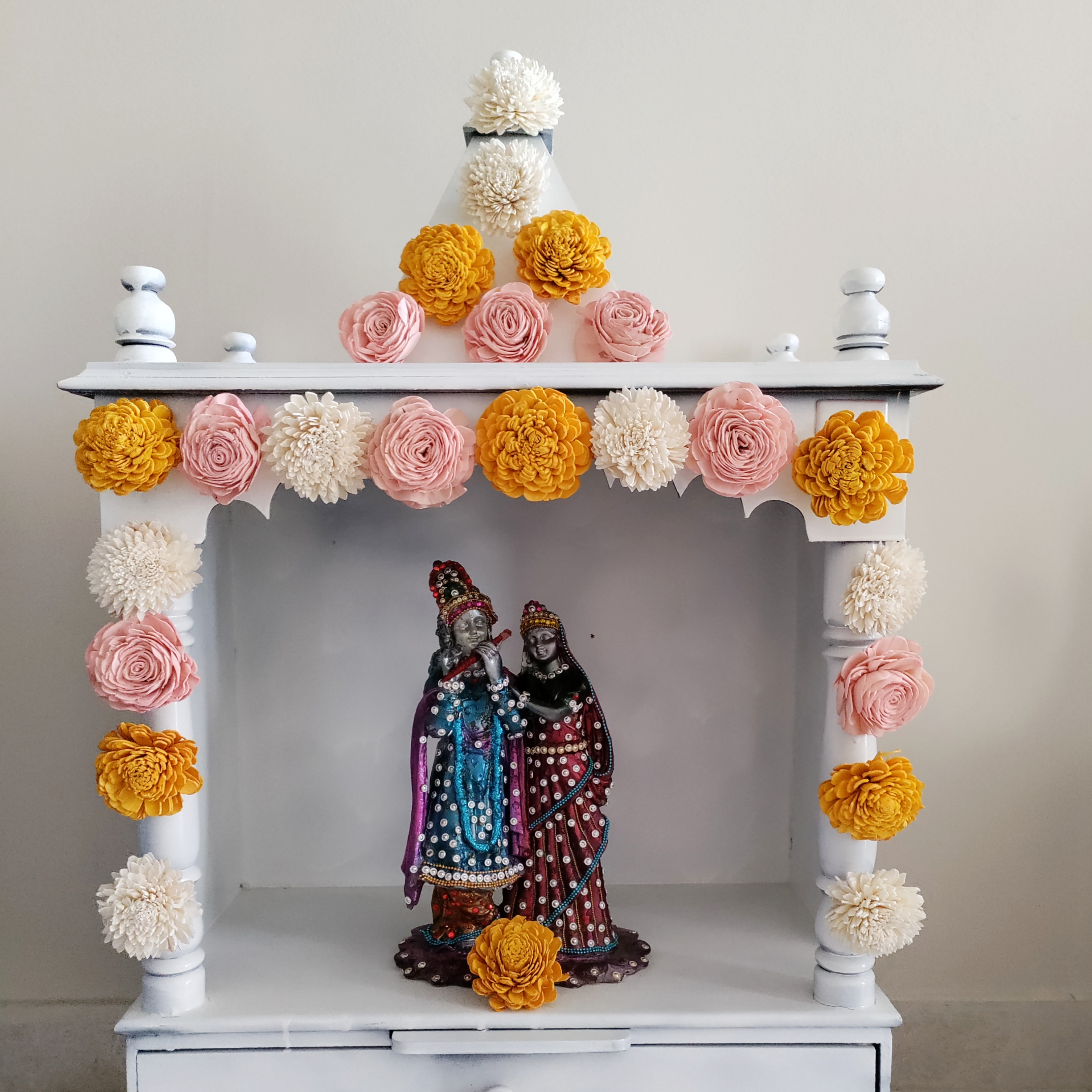 Mandir Box -24 Flowers, Glue Drops Included | Pooja Decor - alternate view