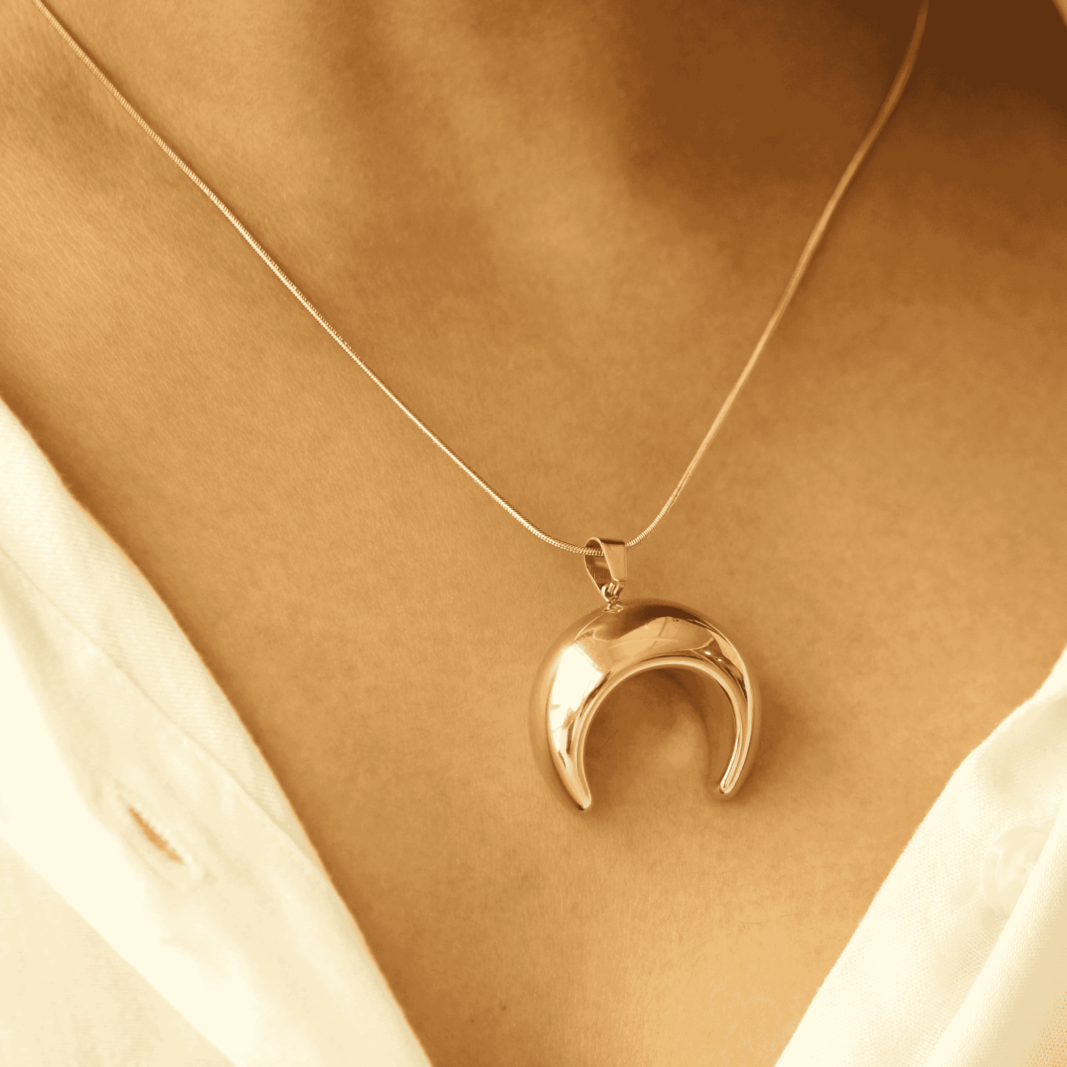 Lunar Majesty Necklace