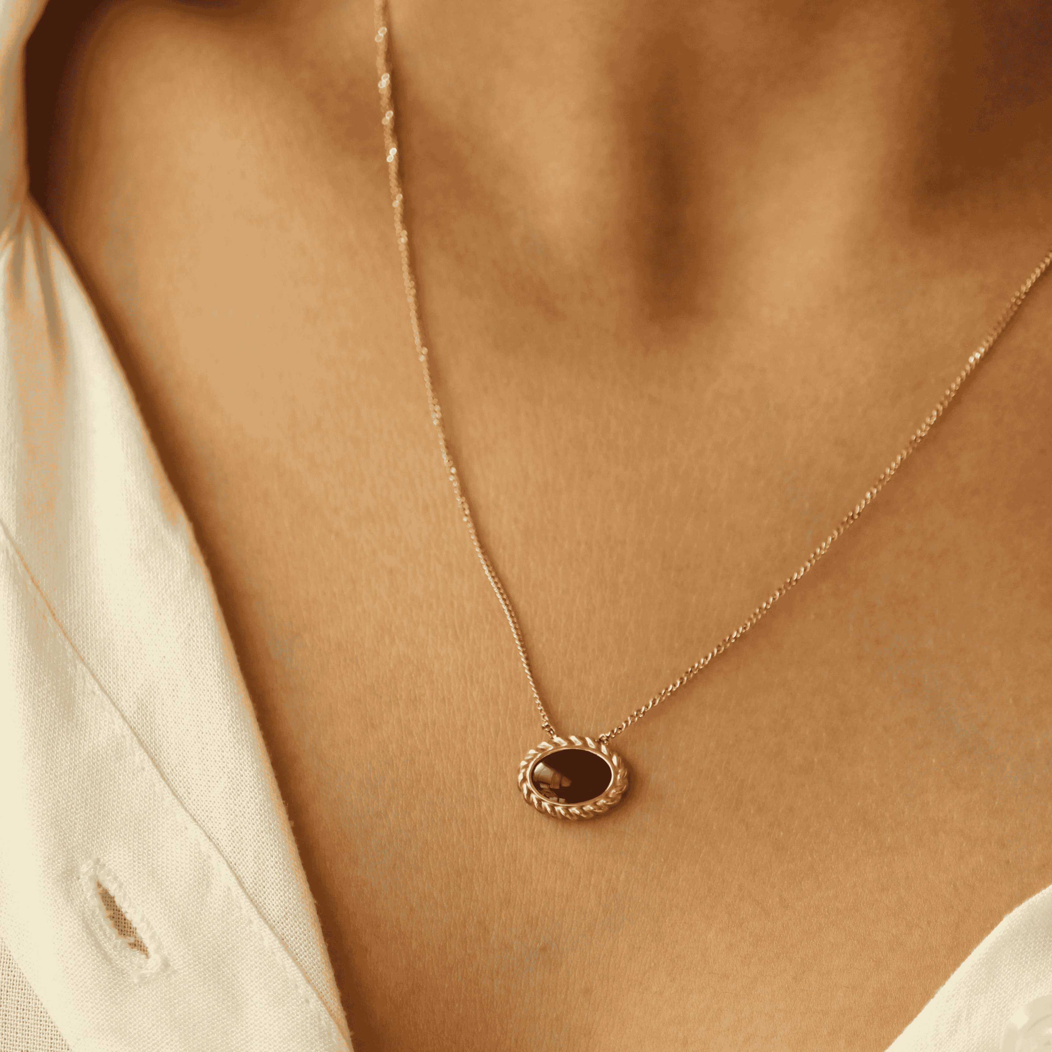 Midnight Oval Necklace