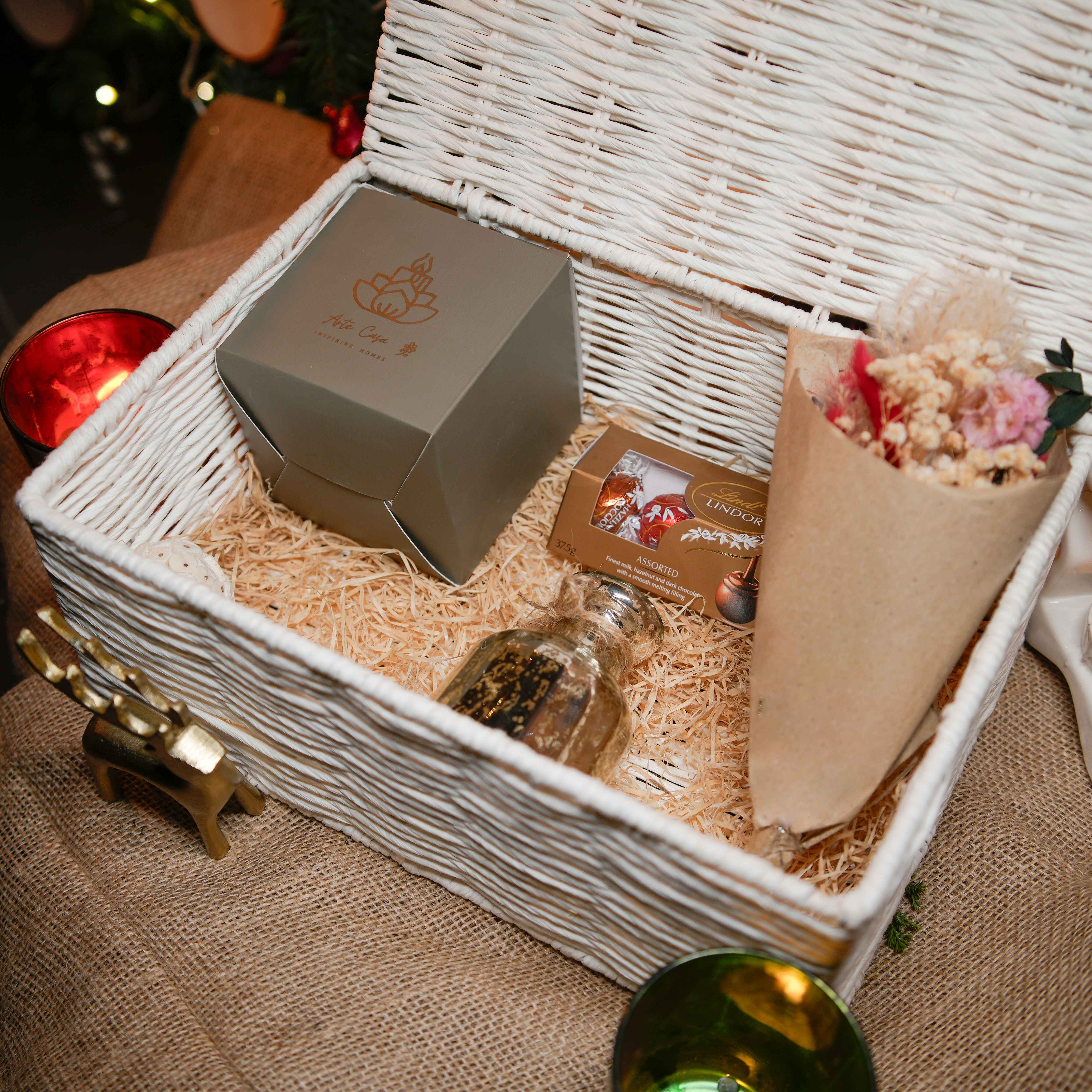 Cozy Christmas Gift Box | Includes a Vase with Dried Flowers Bunch and a Candle