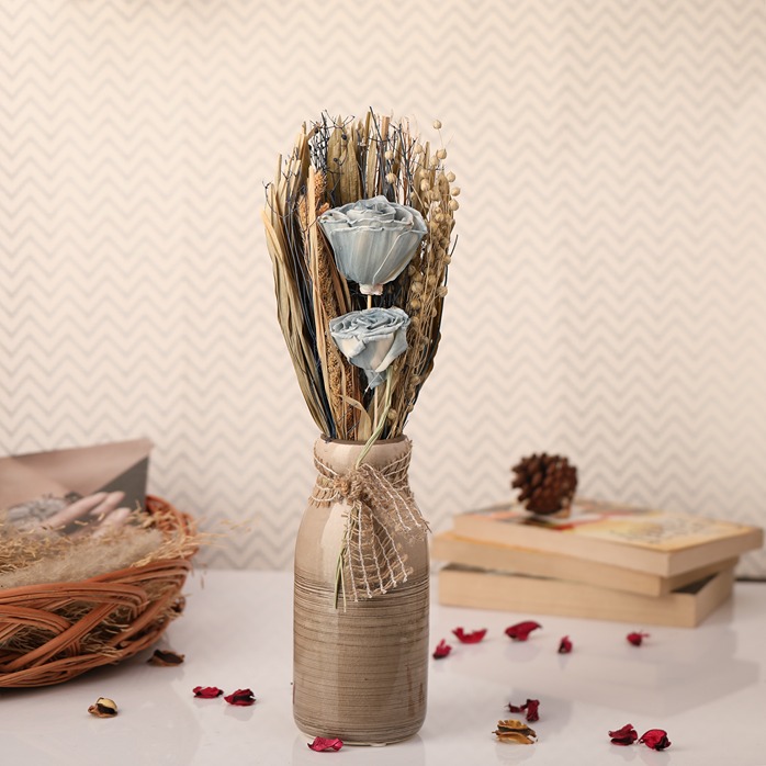 Lea Dried Ocean Blue Flowers & Big Vase thumbnail 1