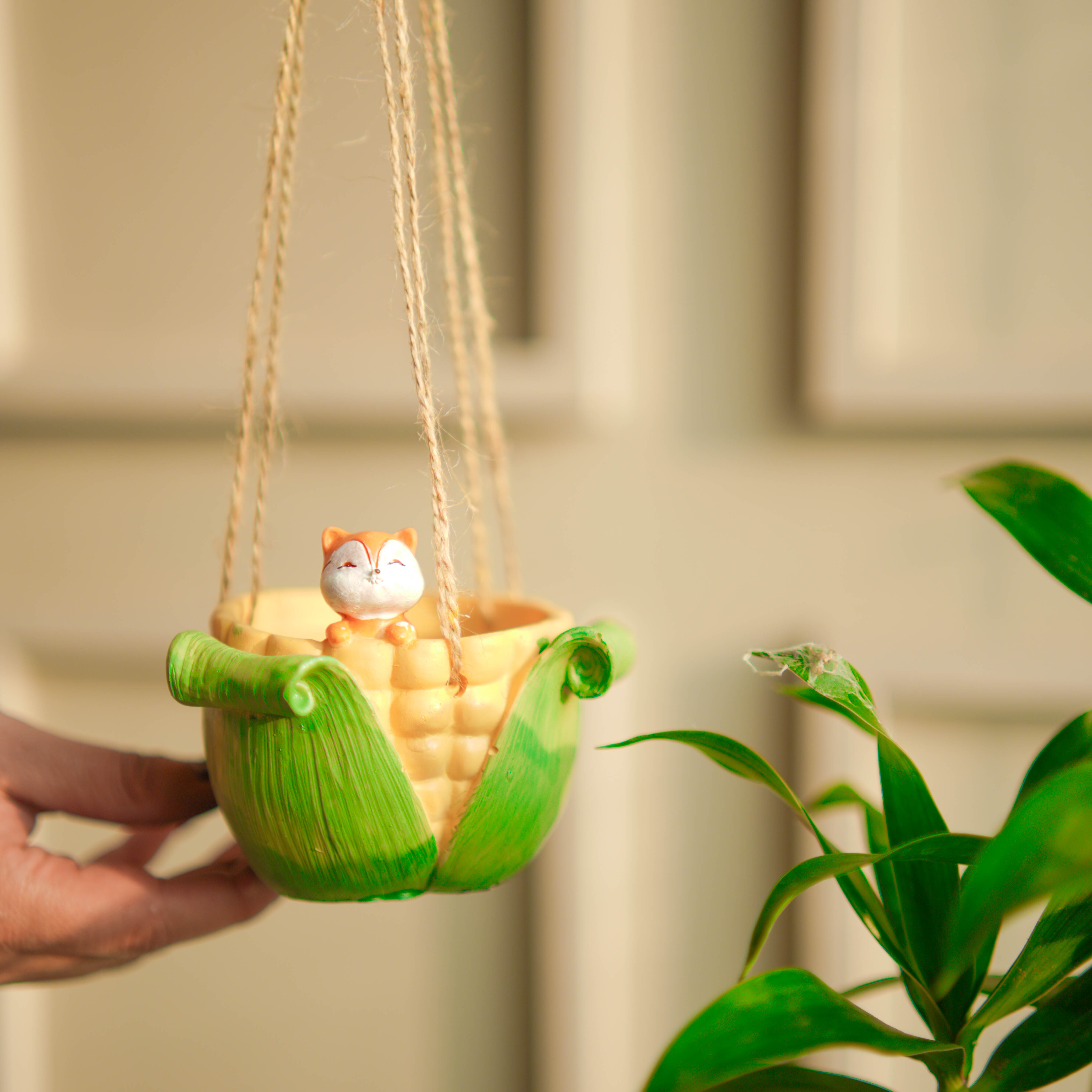 Corn Plant Hanging Planter - alternate view