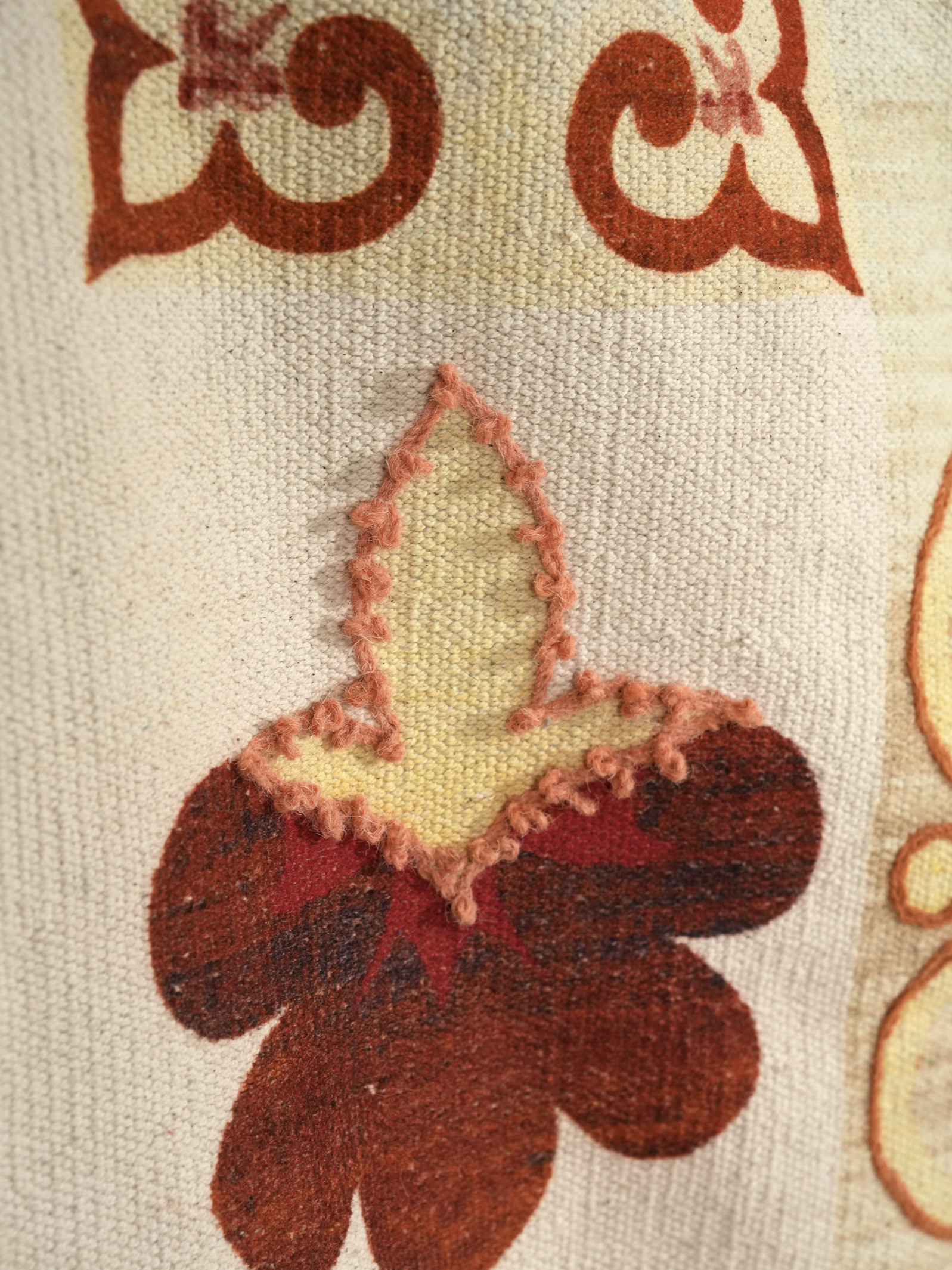 Harmony Hues Embroidered Rug thumbnail 4