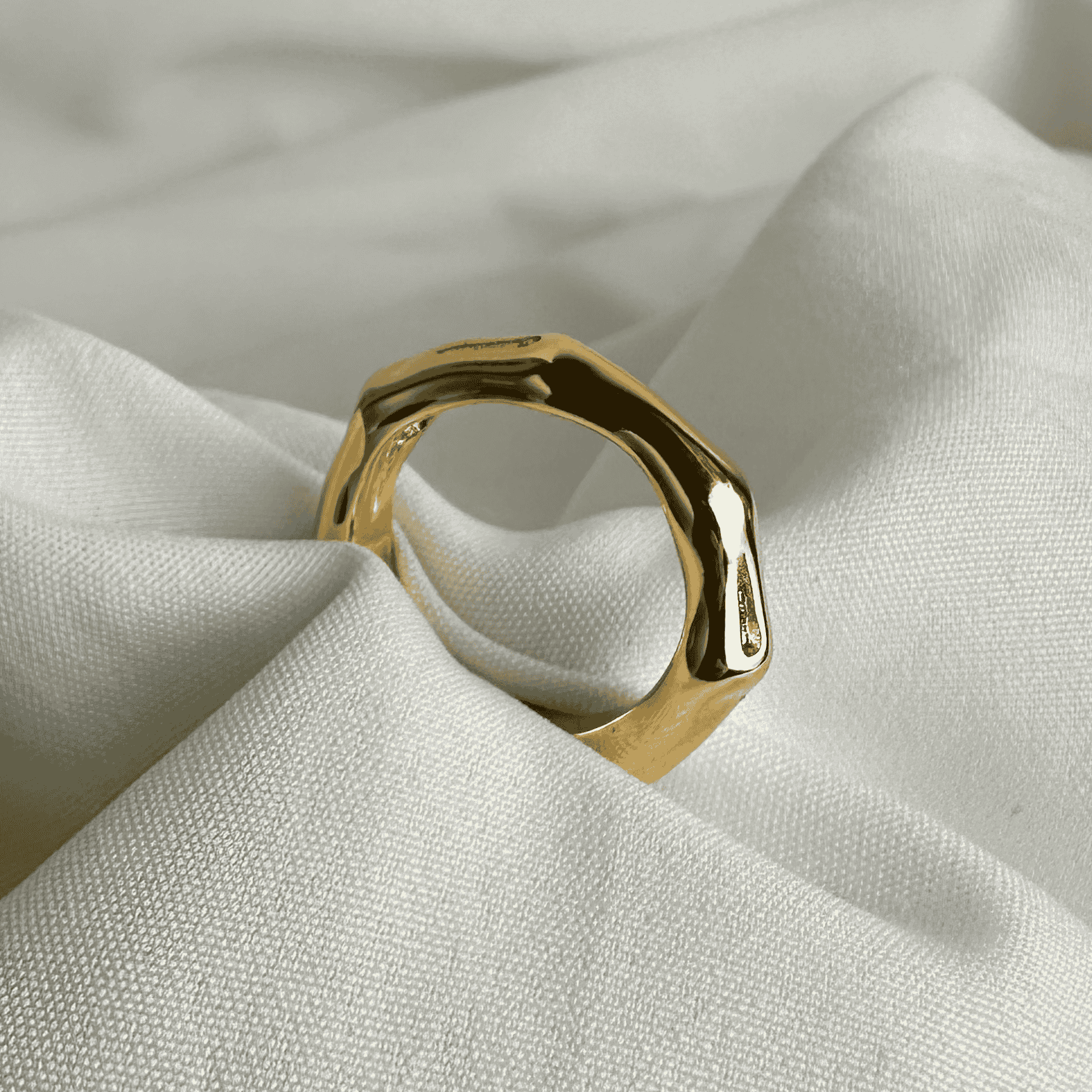 Honeycomb Dream Ring thumbnail 3