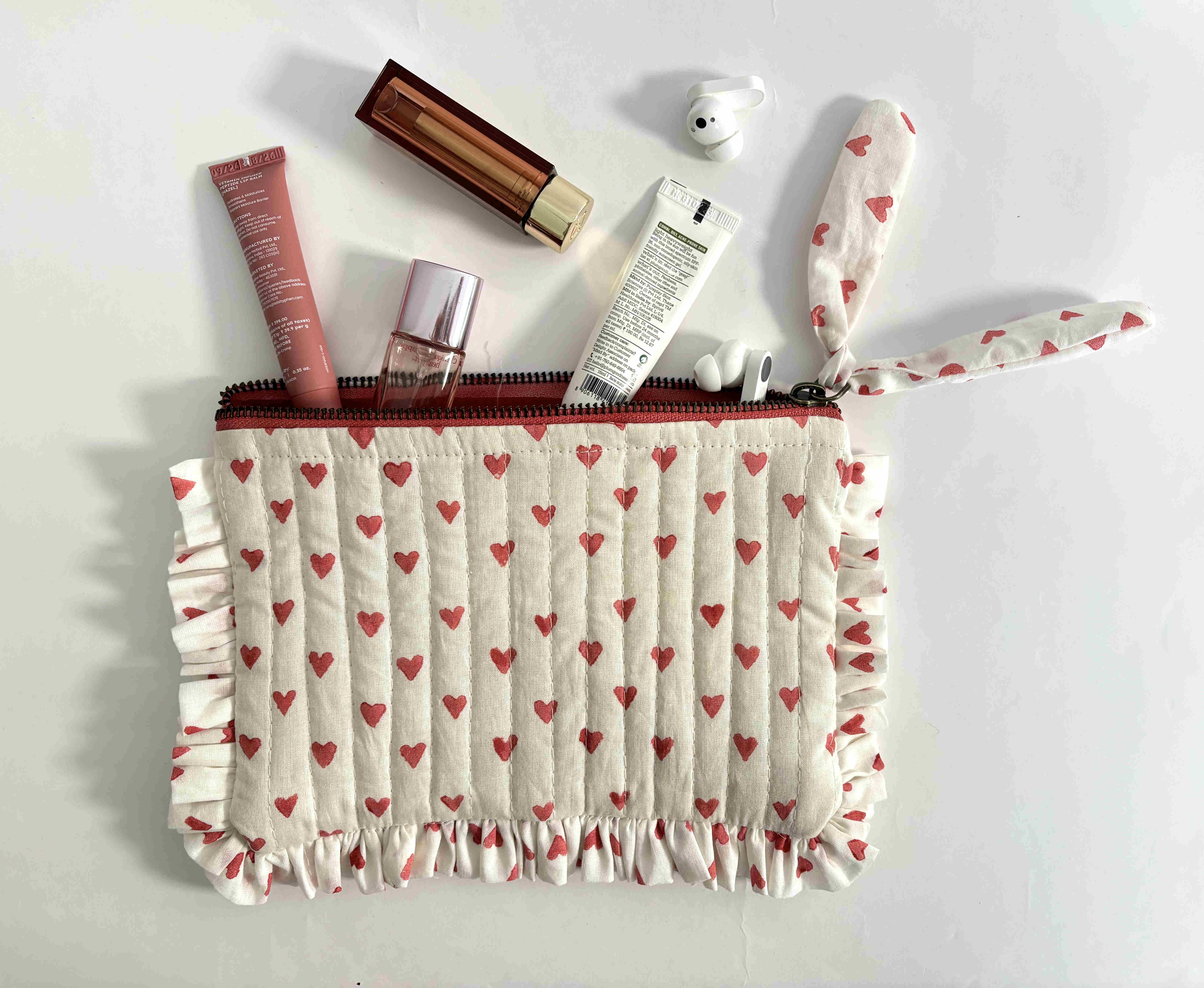 Sustainable Quilted Cotton Travel Pouch l Flat Frill Organizer l Red Hearts on White thumbnail 3