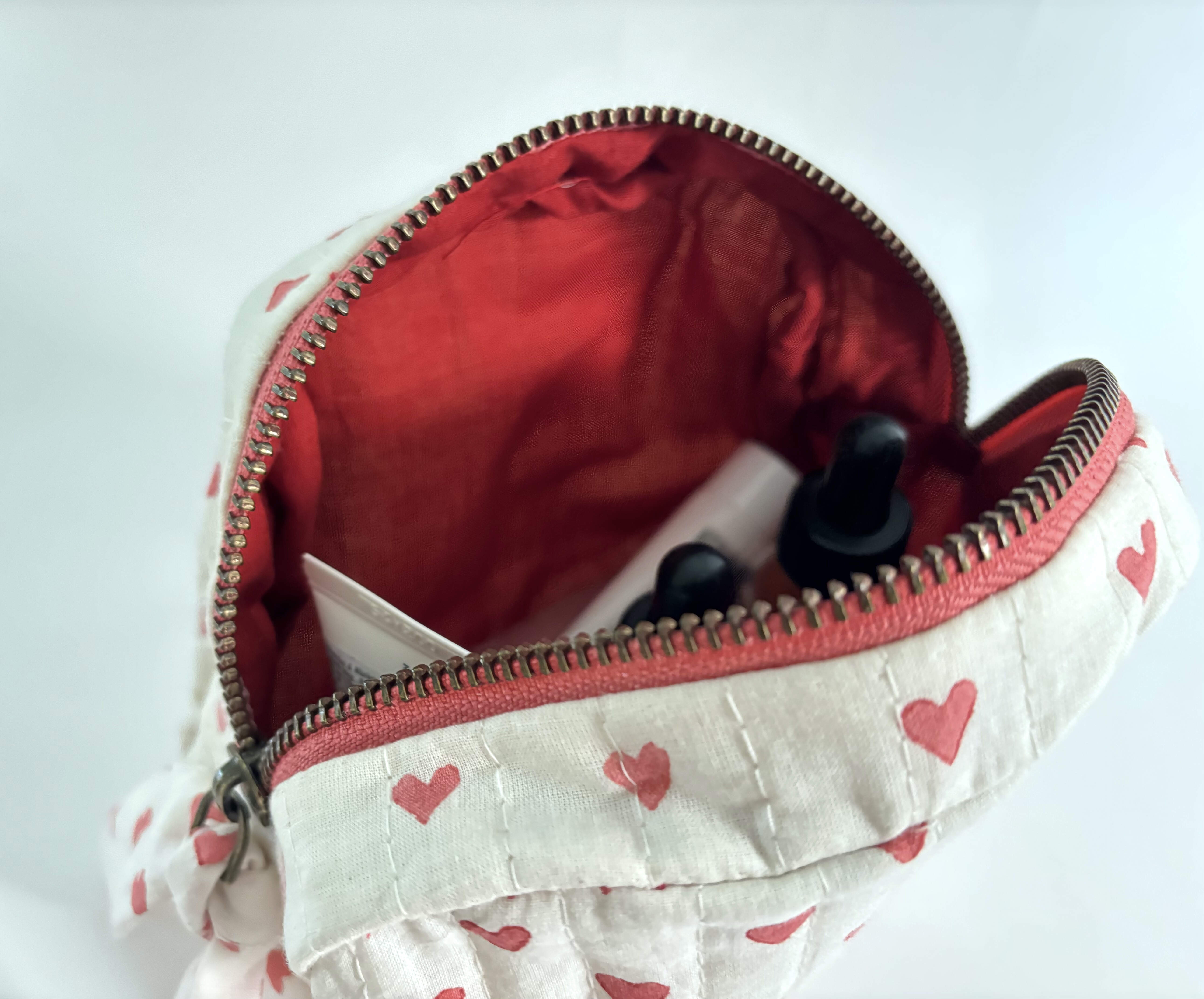 Sustainable Quilted Cotton Travel Pouch l The Classic Organizer l Red Hearts on White thumbnail 3