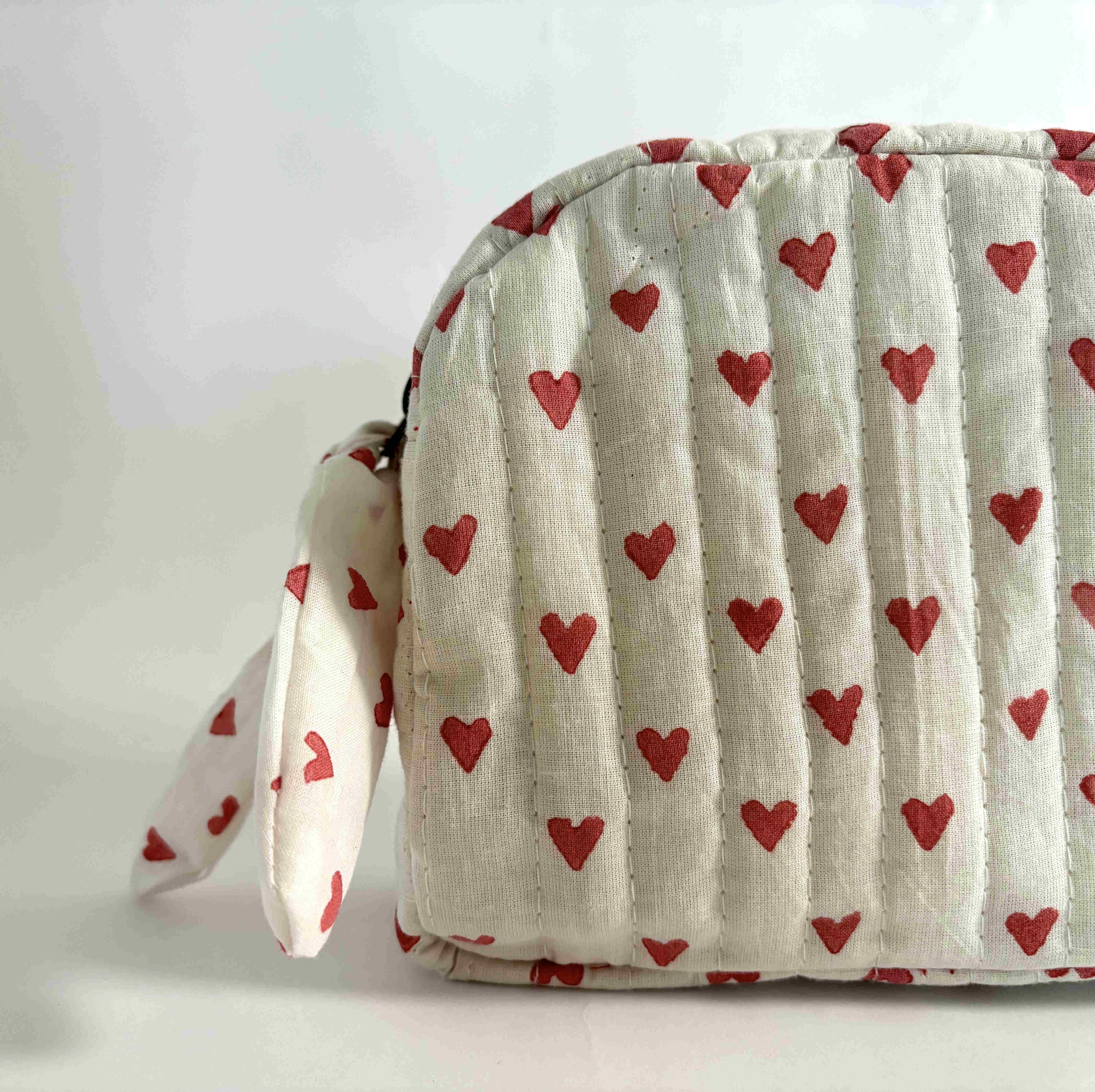 Sustainable Quilted Cotton Travel Pouch l The Classic Organizer l Red Hearts on White thumbnail 5