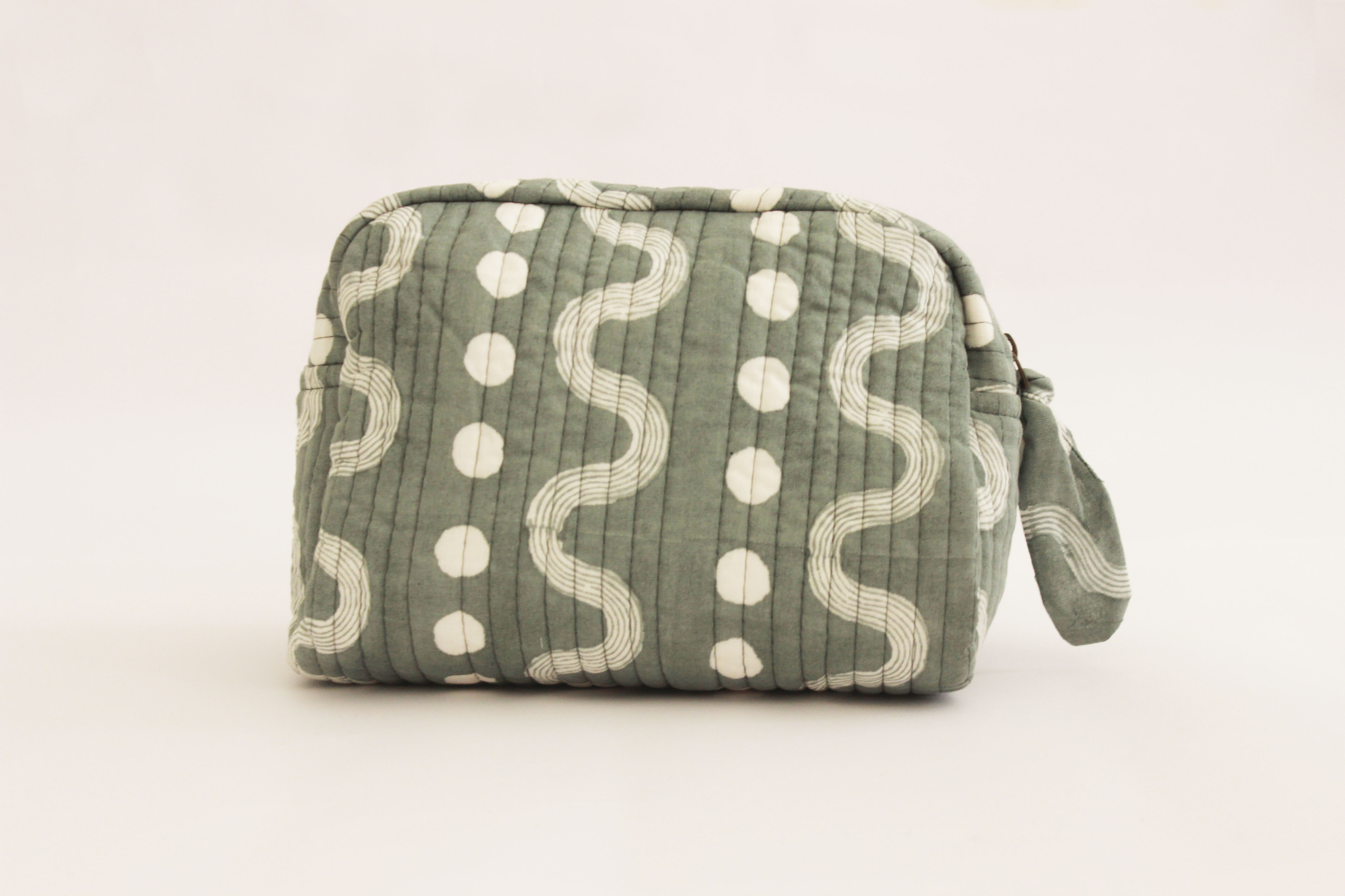 Sustainable Quilted Cotton Travel Pouch l Grey Organizer Kit l Set of three thumbnail 2
