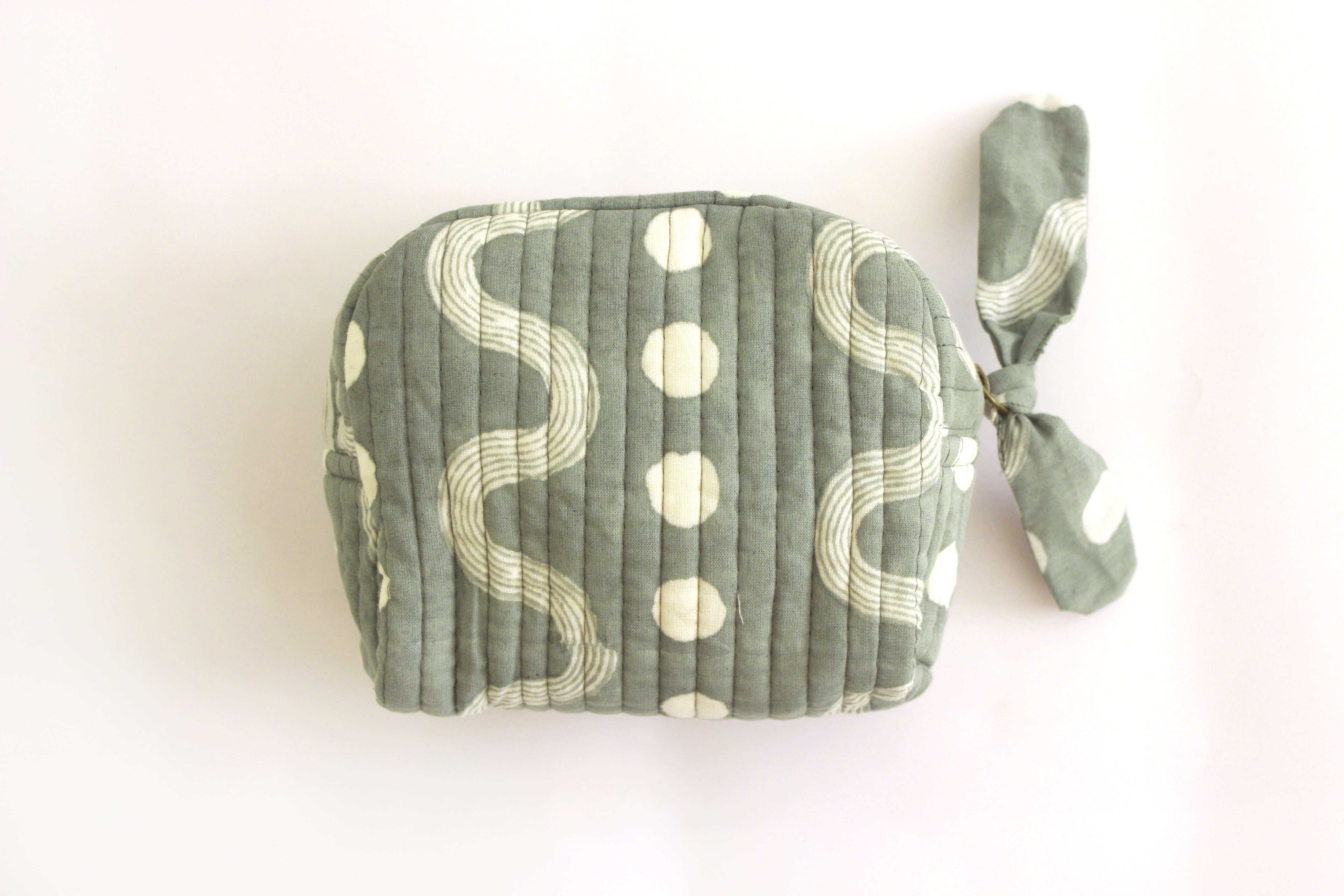 Sustainable Quilted Cotton Travel Pouch l Grey Organizer Kit l Set of three thumbnail 3