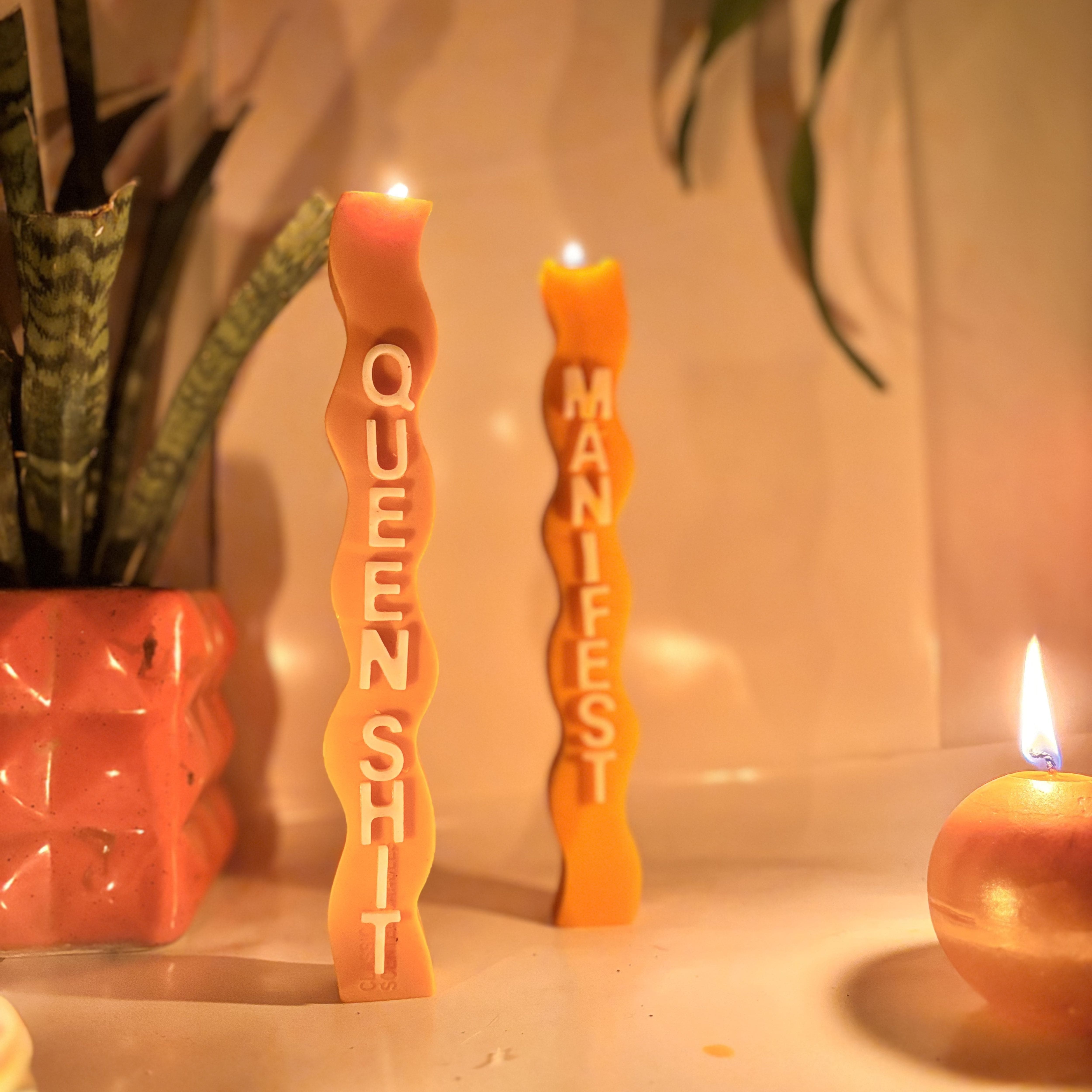 LIT Statement Candle - Queen Shit | Vanilla Lavender Fragrance
