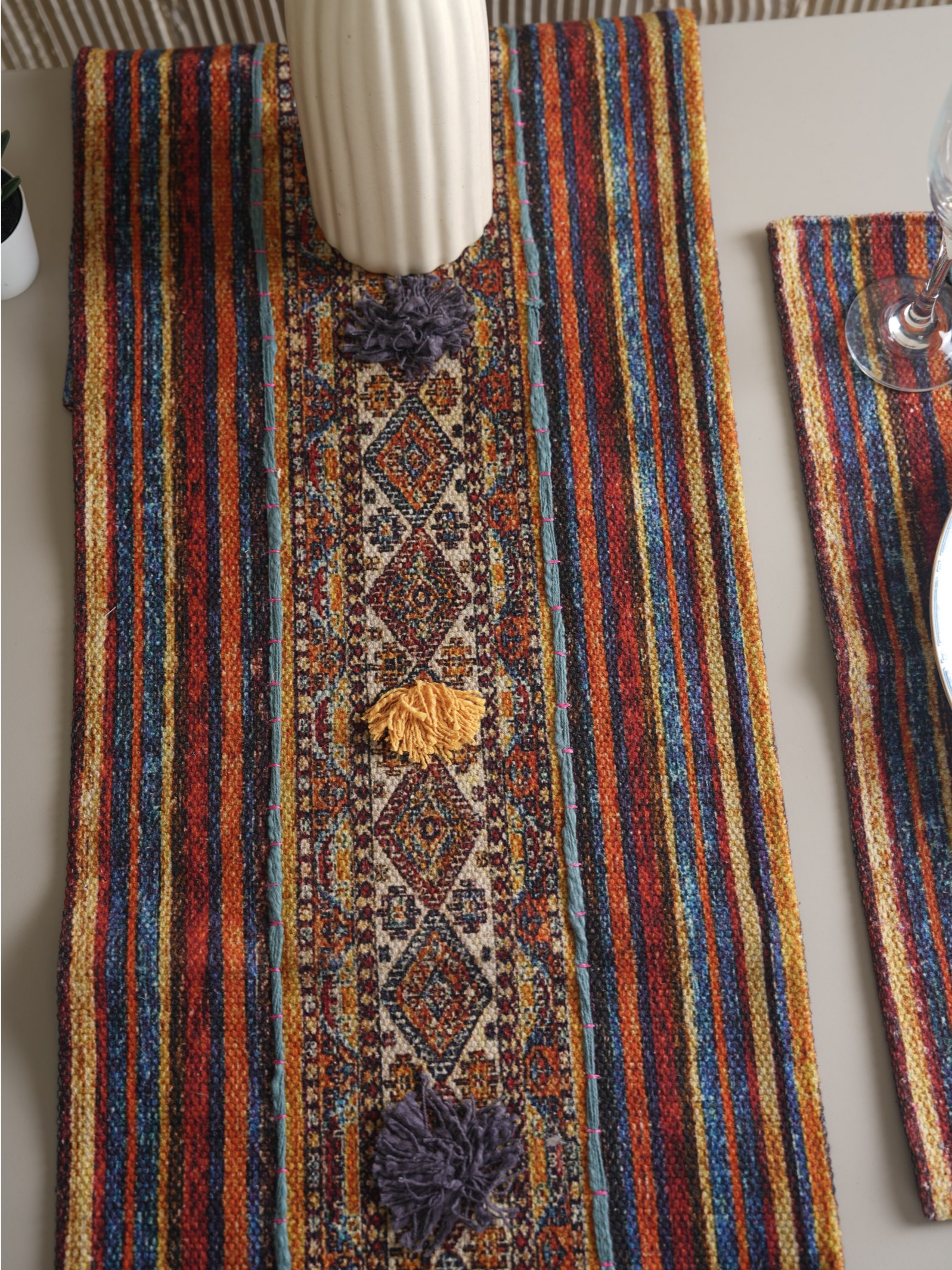 Luminious Lace Table Runner ( 30 x 180 cms)