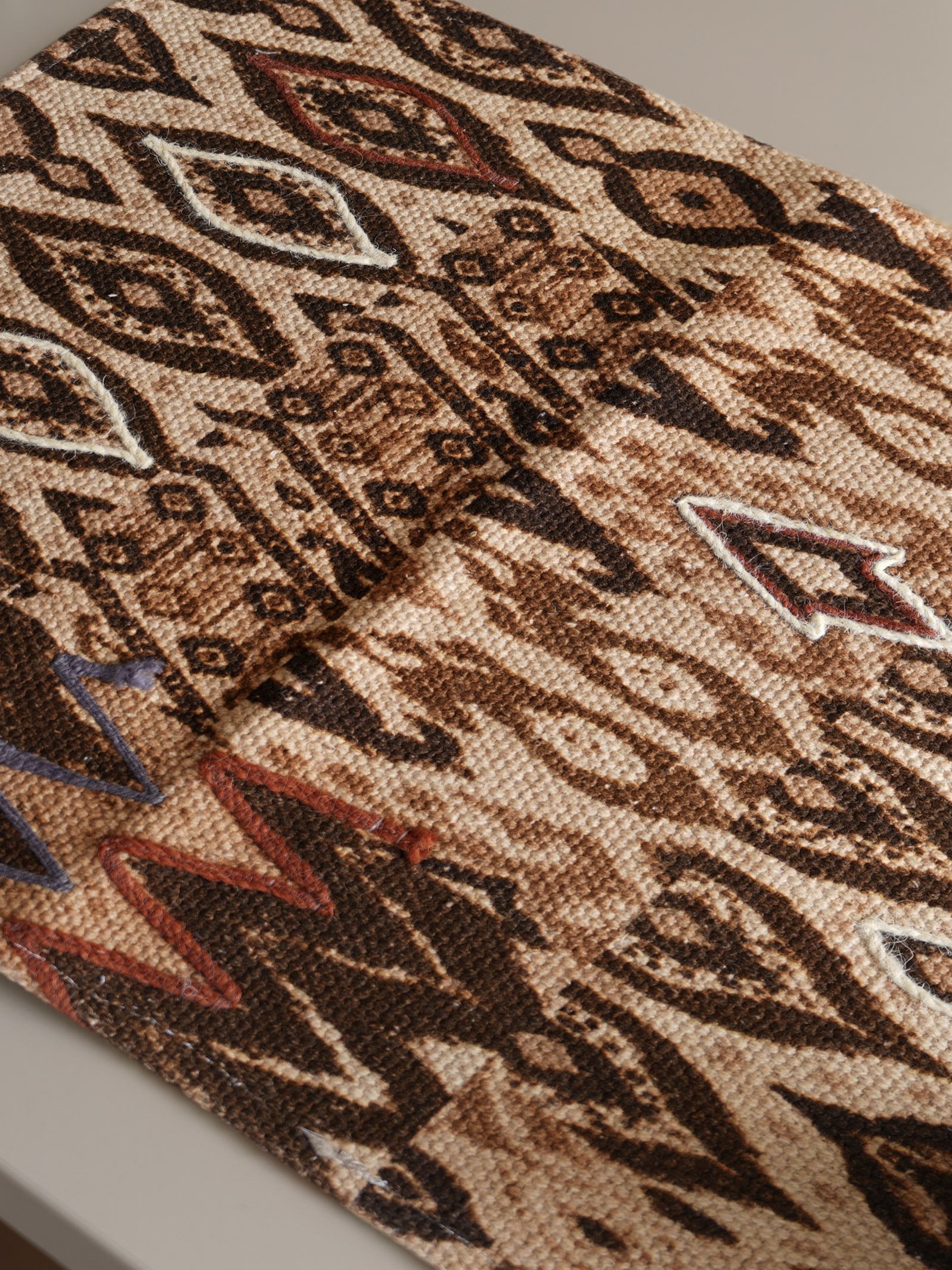Mocha Harmony Placemat ( 30 x 45 cms - set of 2 )