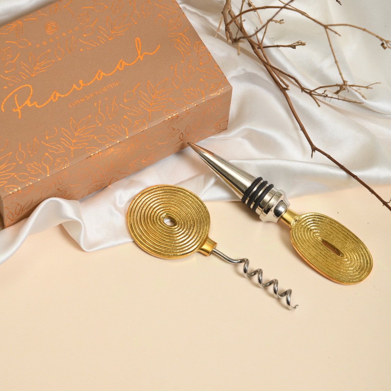 Ekaantrik Wine Opener + Cork Set - alternate view
