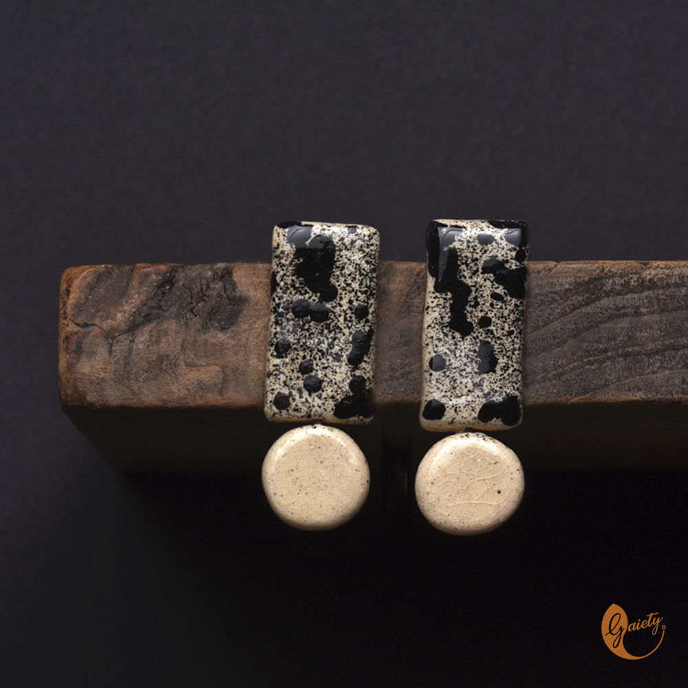 Earthernware Clay Stud Earrings | Handmade | White-Black