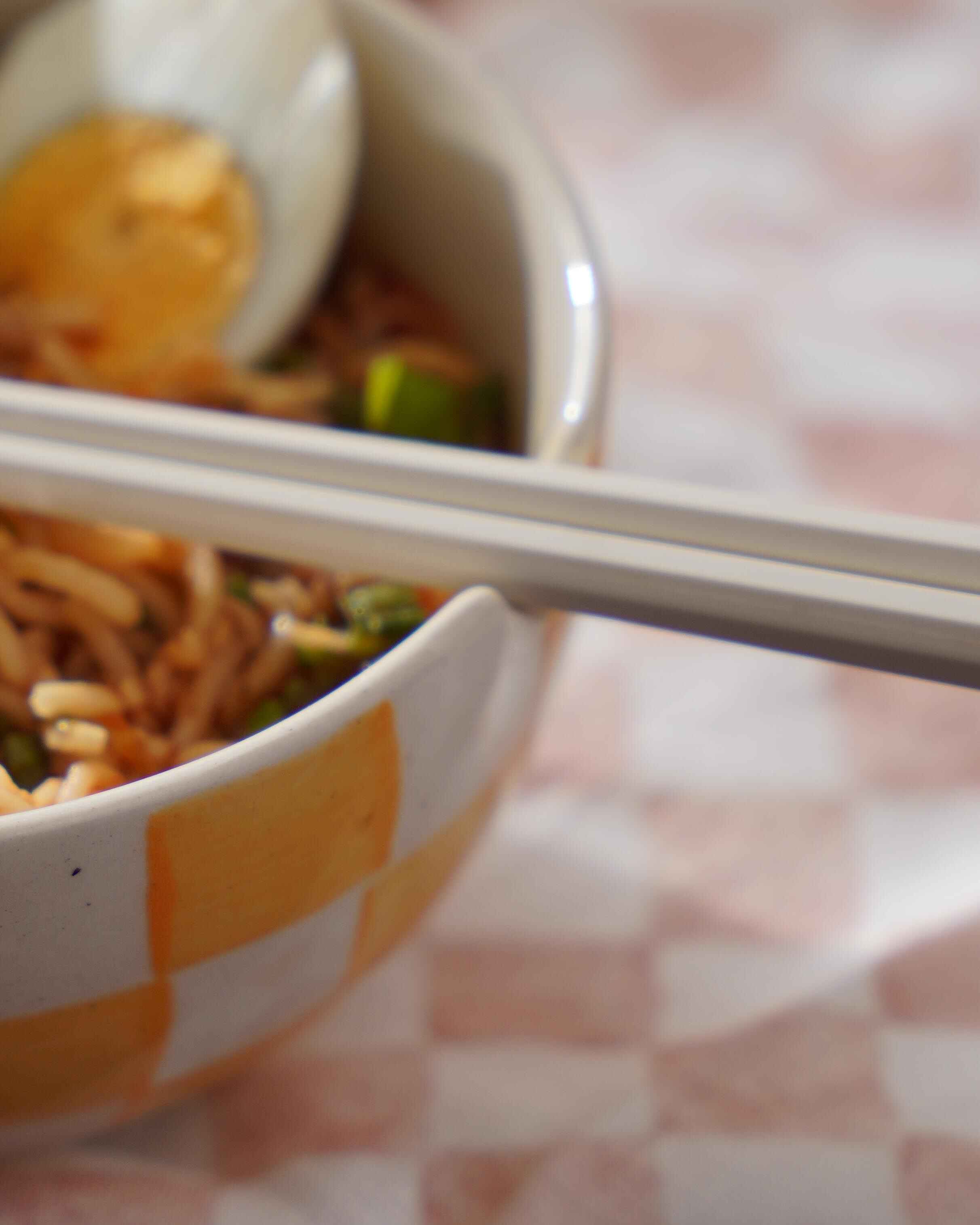 Ela- Ramen/Noodle Bowl with chopstick holder | 300 ml thumbnail 3