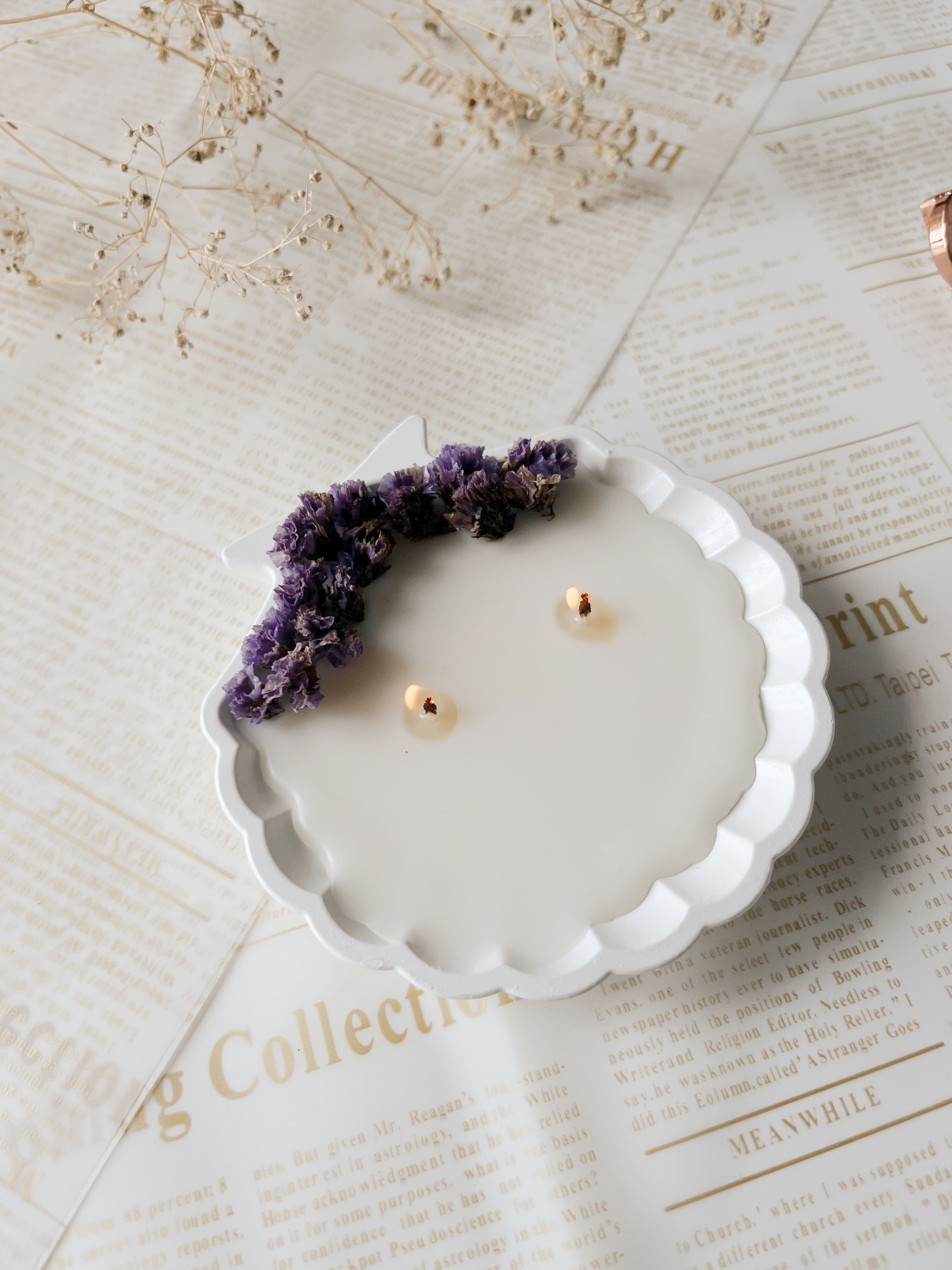 Beach candle thumbnail 1