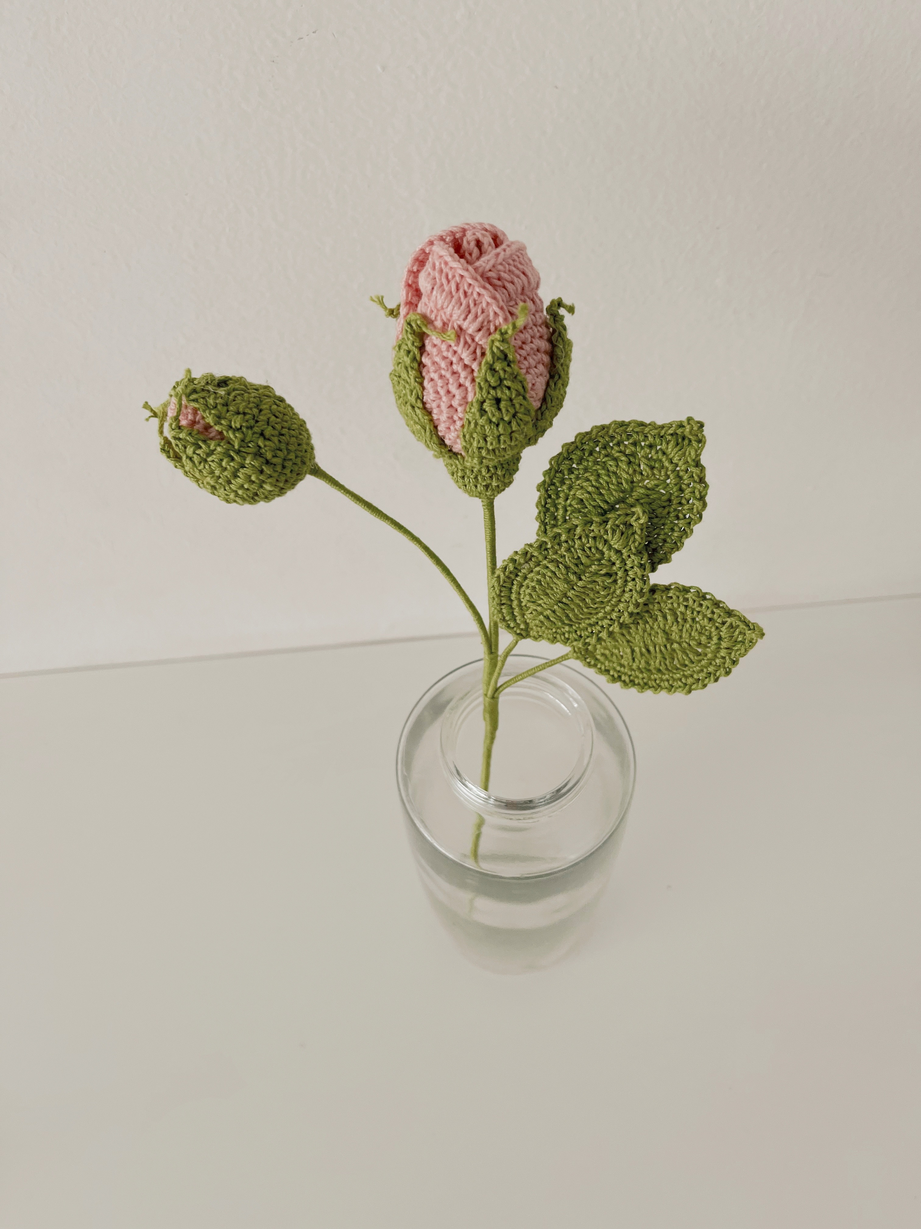 Crochet Pink Rose with Bud | Bud + 3 Leaves thumbnail 3