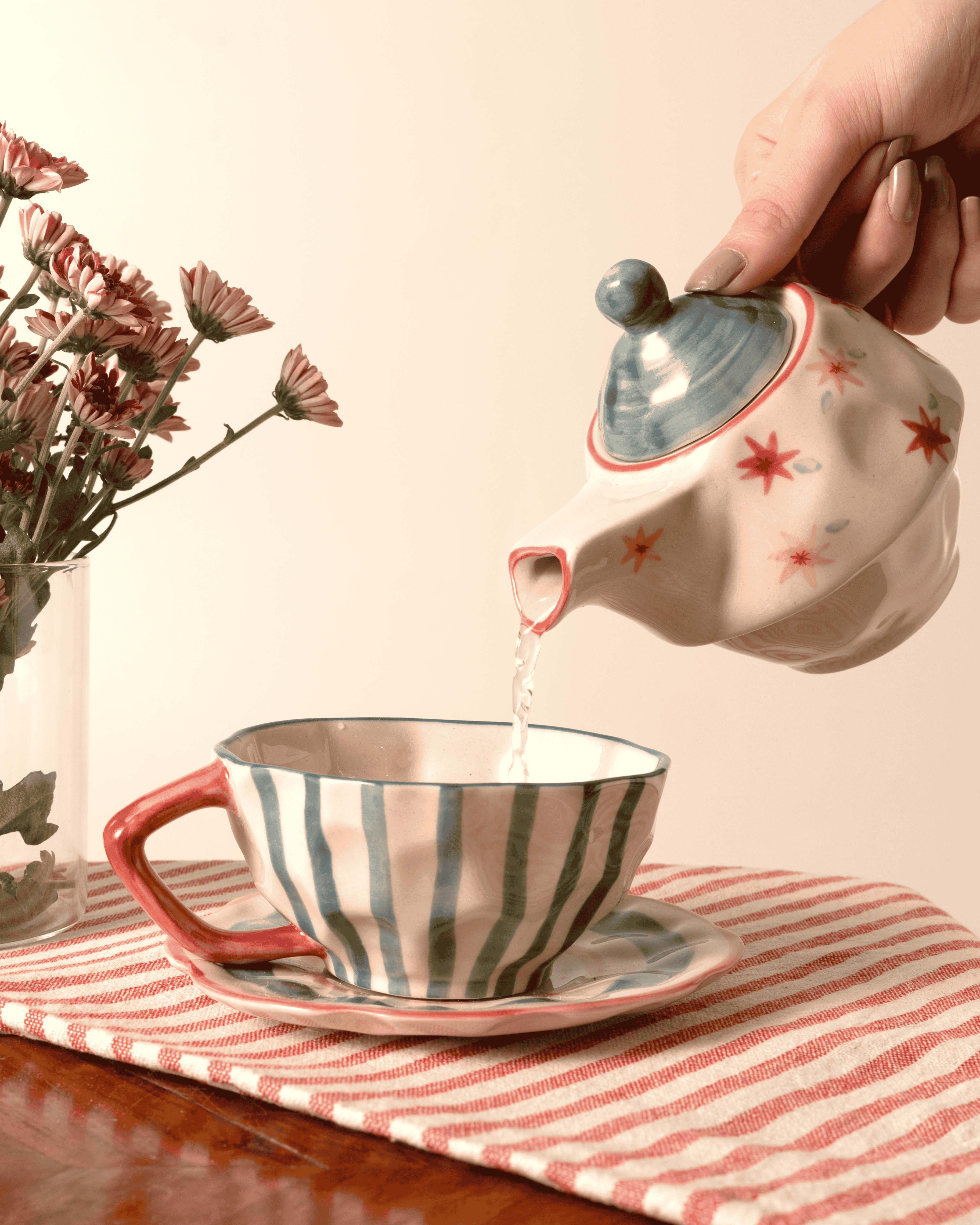 Rangoli- Tea Set for One | Kettle- 325 ml, Cup- 200 ml - alternate view